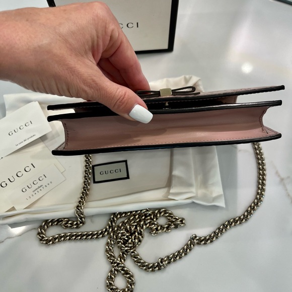 GUCCI - Guccissima Signature Bow WOC/Small Crossbody In Excellent Condition - Picture 8 of 16